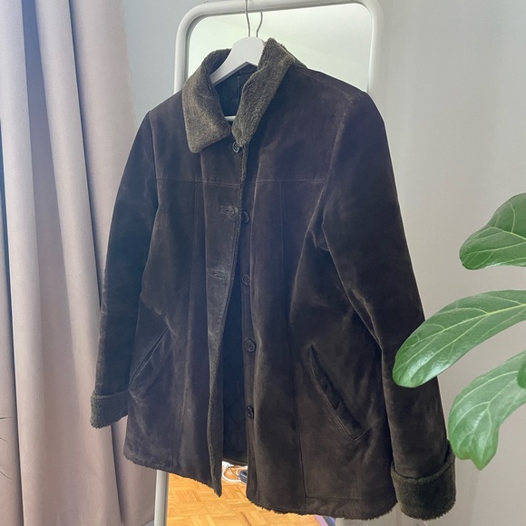 Suede jacket with fur trim - Picture 2 of 3